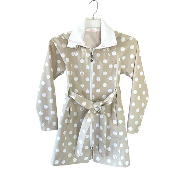 LULULEMON Size Small Beige White Polka Dot Front Zip Hooded Belt Rain Jacket - Picture 1 of 10